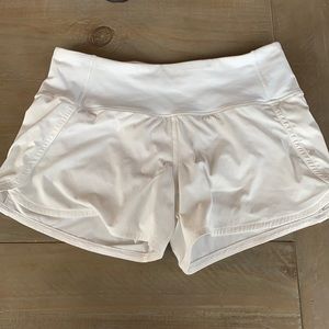 lululemon white speed up shorts